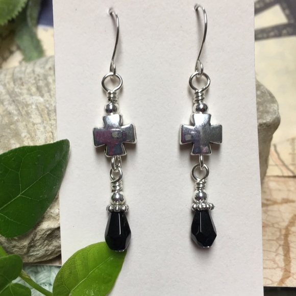 Sterling ear wires Silver cross black teardrop - Picture 3 of 4